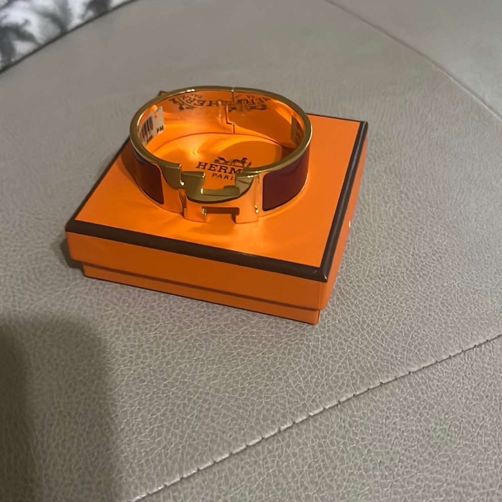 Hermes bracelet